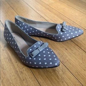 Restricted Heart Print Pointed-Toe Flat